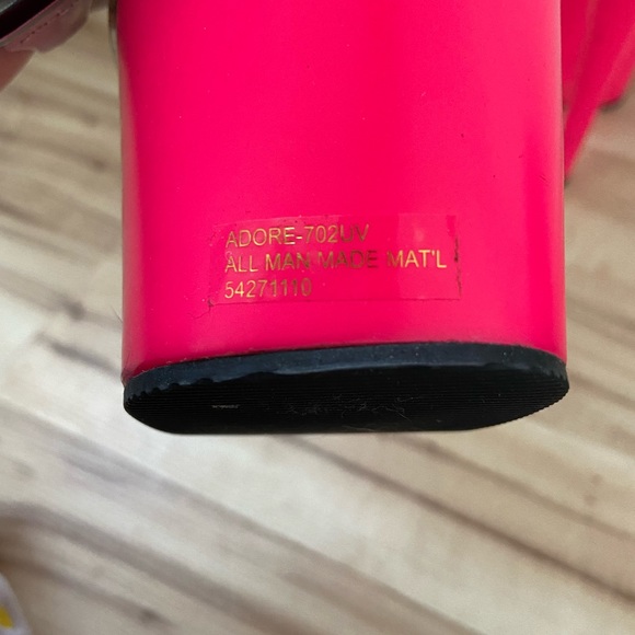 Pleaser neon pink UV dancer heels - Picture 4 of 7